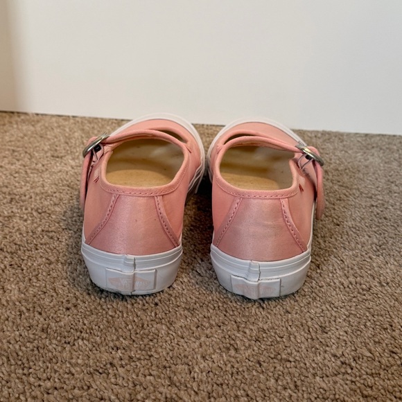 Light Pink Mary Jane’s - Picture 4 of 8